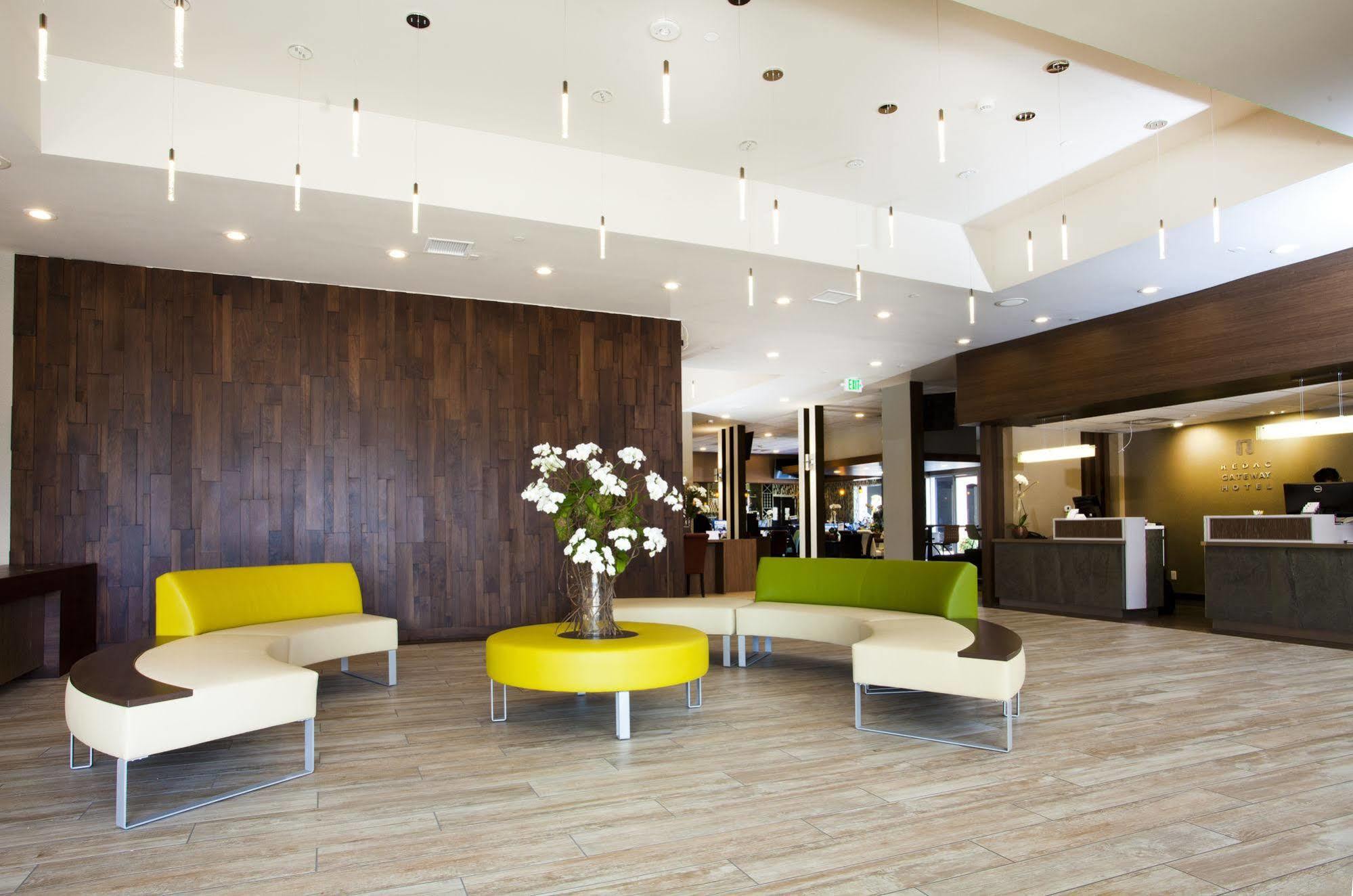 Redac Gateway Hotel Torrance Bagian luar foto